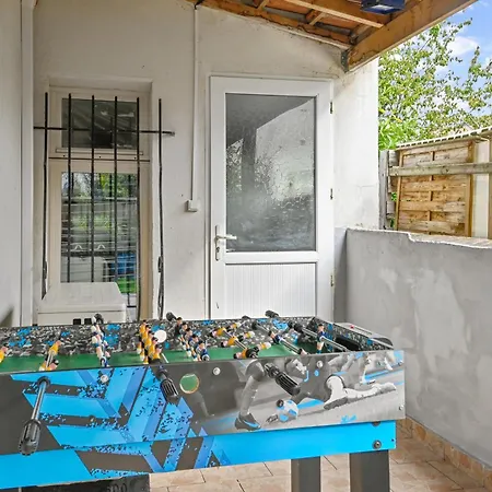 Chic Spacious Over-equipped Triplex Appartement Ris-Orangis