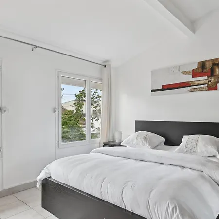 Appartement Chic Spacious Over-equipped Triplex Ris-Orangis