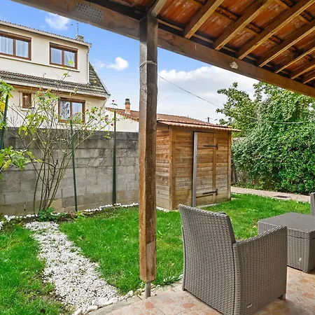 Chic Spacious Over-equipped Triplex * Ris-Orangis